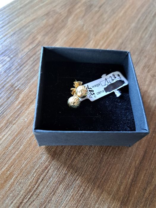 Złote kolczyki diamentowane  kuleczki próba 585 0,7mm