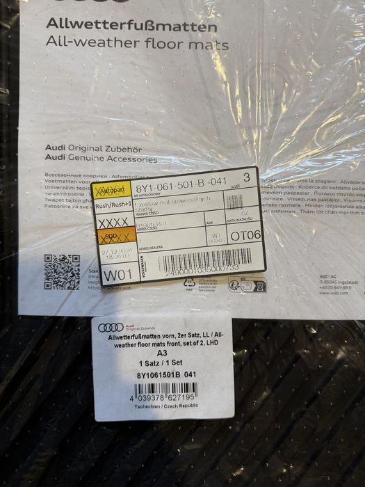 Zestaw dywaników gumowych Audi A3 8Y OEM - NOWE !!!
