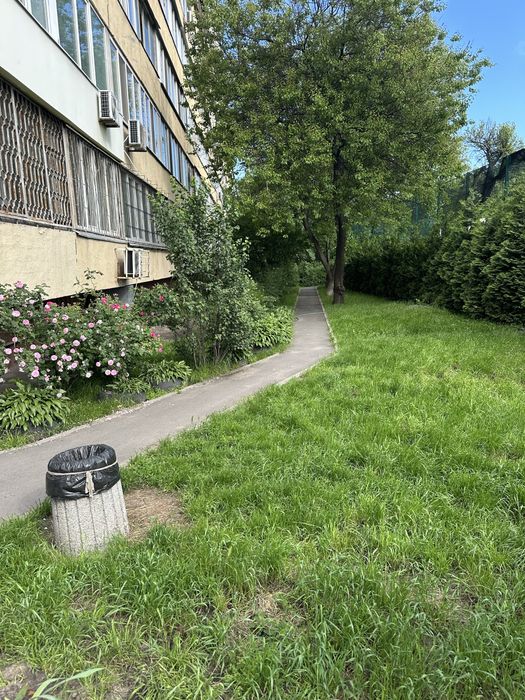 Продам квартиру в супер месте в супер доме, е серт.