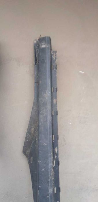 Listwa progowa progu prawa na próg Vw Passat B5