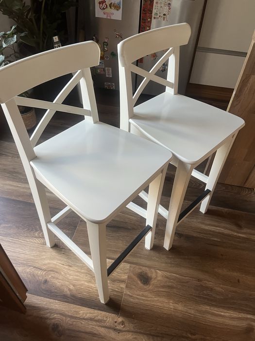 Krzesło , hoker, taboret  Ikea białe