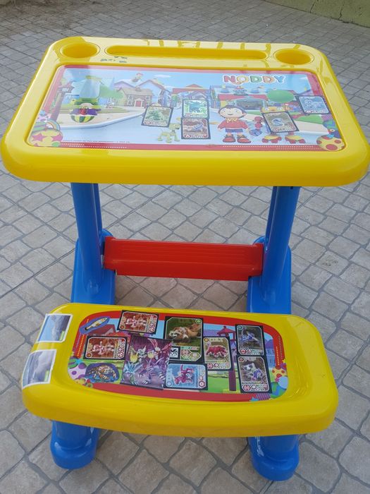 Mesa para criança