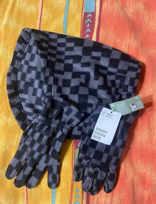 Шапки ZARA H&M на хлопця