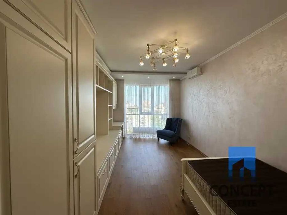 Продаж 3- квартири Нагорний ЖК Panorama Сімферопольська вул. 2 л