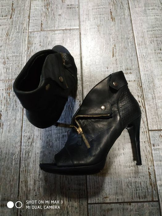 Продам шкіряні ботільони