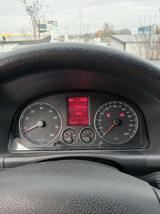 Vw.Touran 1.6 102km