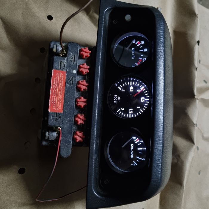 Subaru impreza/forester 90r-02 tuning wrx sti daszek z zegarami kurnik