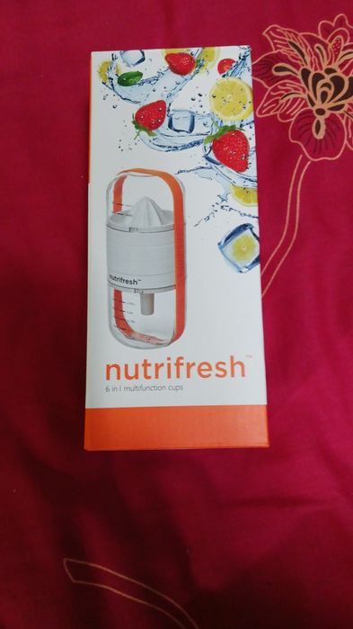 Copos multifunção Nutrifresh. Artigo novo