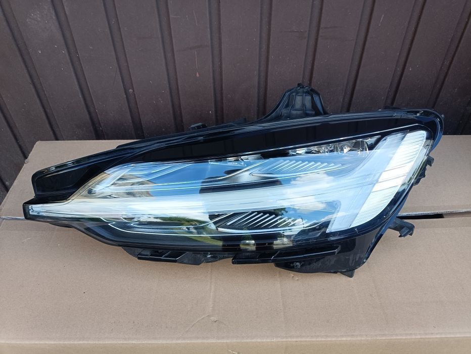 Volvo S60 V60 18- reflektor przedni lewy przód FULL MID LED EU wysyłka