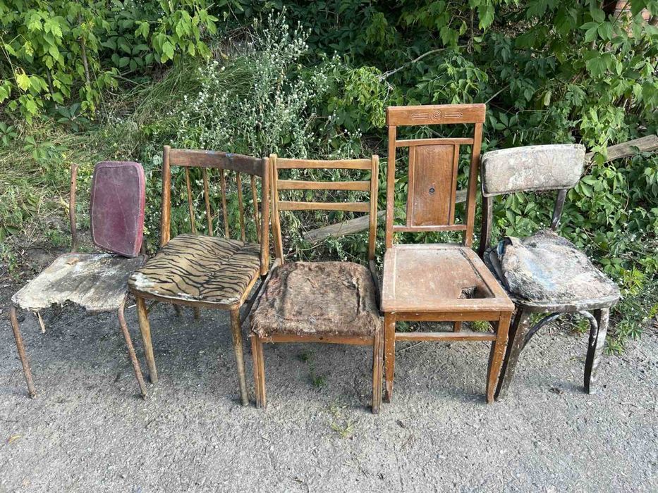 Отдам бесплатно стулья