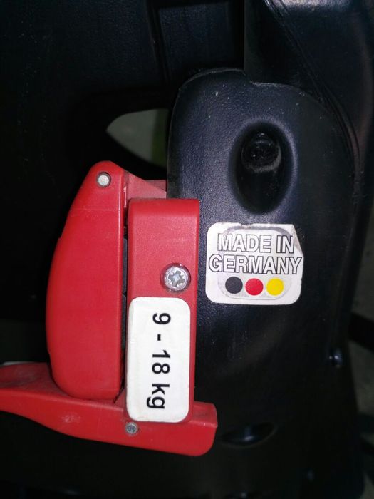Автокресло Recaro Young Sport (9-36 кг) б/у