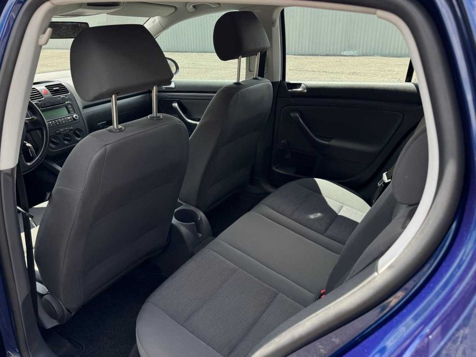 Продам  Volkswagen Golf 2005. Можна в розстрочку, під викуп.