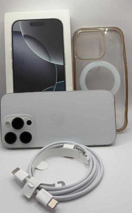 iPhone 16 Pro | stan idealny | bateria 90% | pełny zestaw