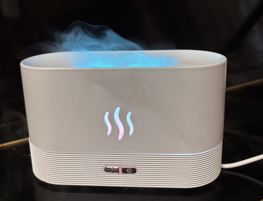 Аромалампа і зволожувач повіртря