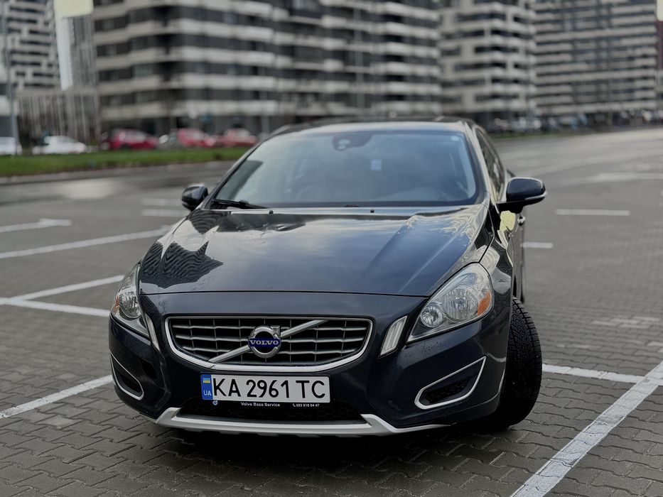 Volvo S60 2011 / 2,5T