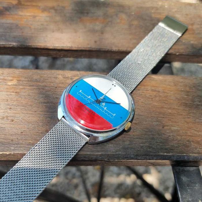 Relógio vintage USSR Russo/Soviético Raketa  (mecânico corda jumbo)