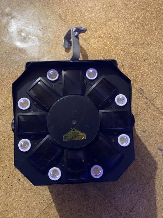 Projetor luz negra, Stinger