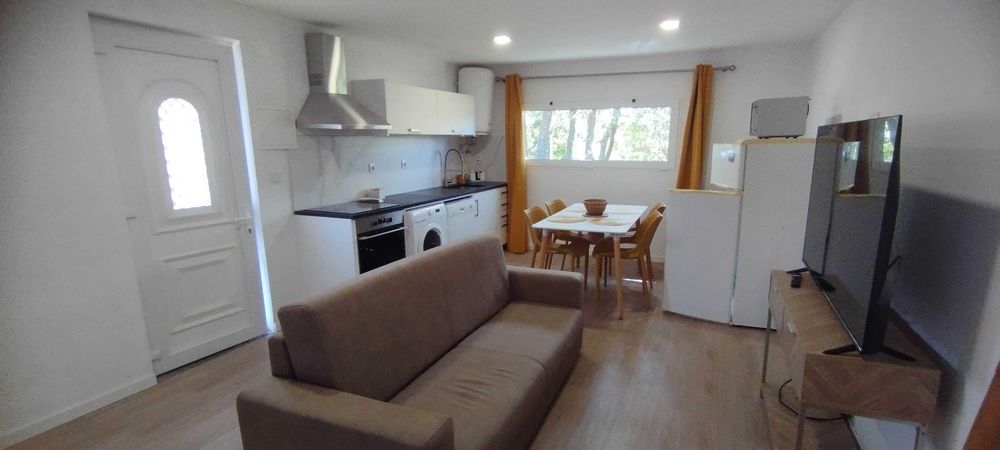 Casa t1 para alugar no Fundão