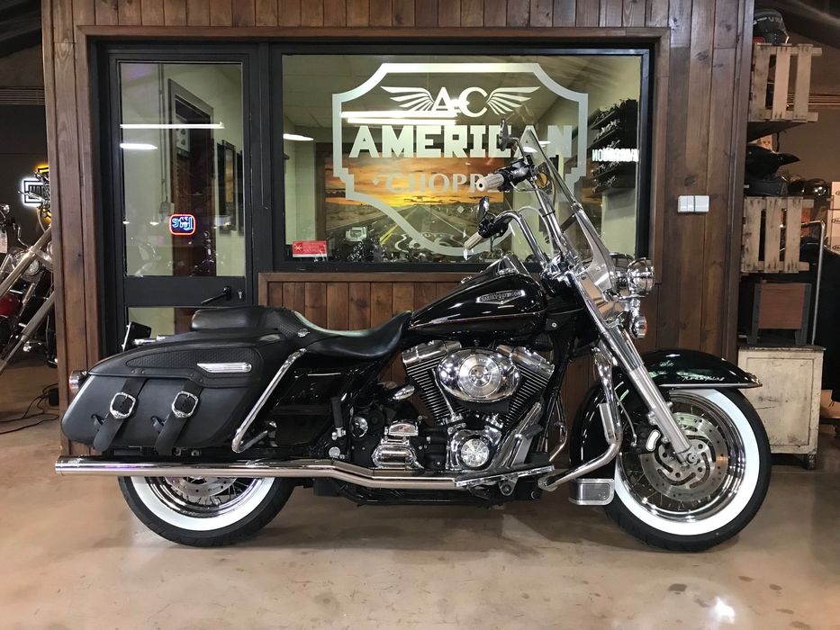 Harley-Davidson FLHRCI  Road King Classic