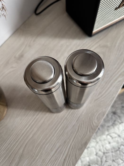 Млин для солі та перцю на батарейках