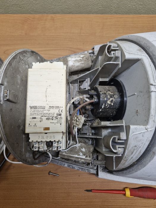 Lampa oprawa uliczna LugSan2 250W