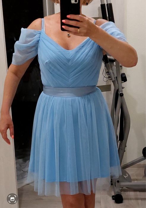 Продам блакитну сукню