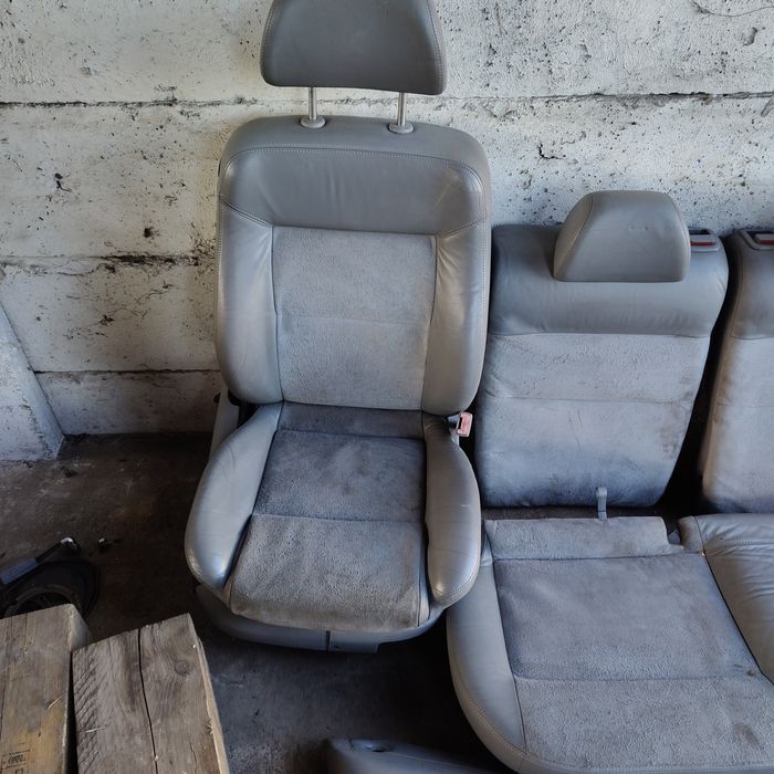 Fotele skóra aclanatra Passat B5 FL kombi