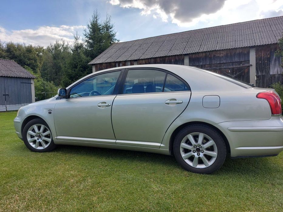 Toyota avensis t25