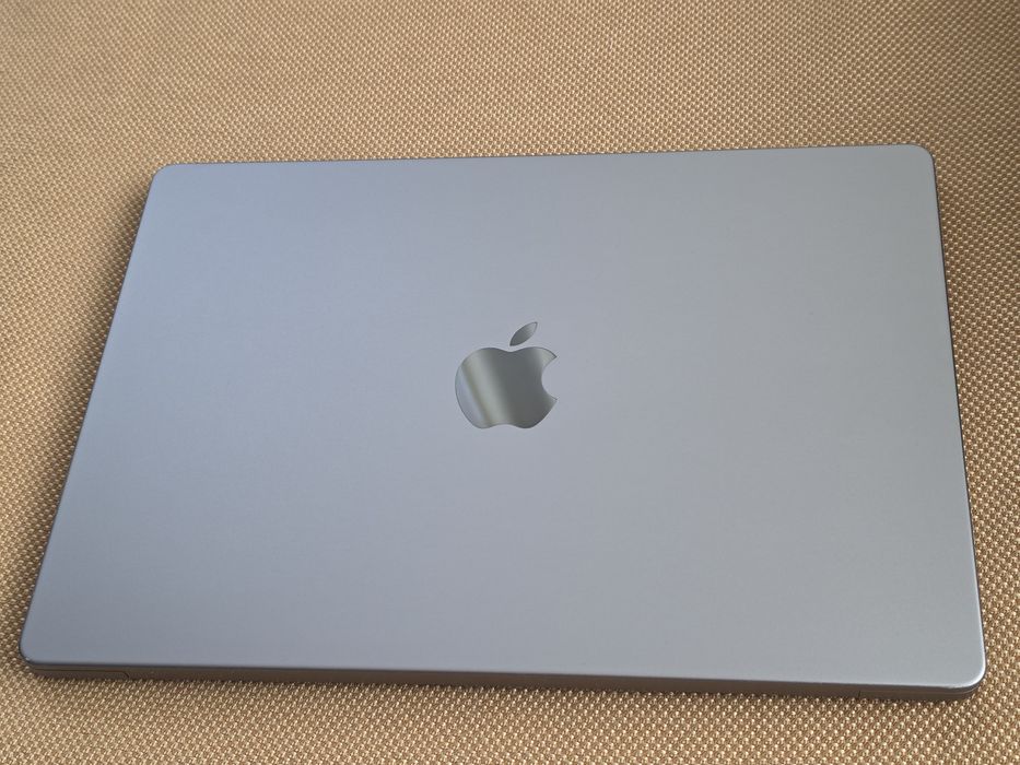 Ноутбук Apple Macbook Pro A2442, M1 Pro, 16/500gb