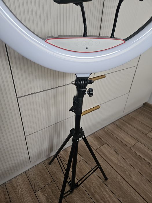 Lampa do robienia selfi