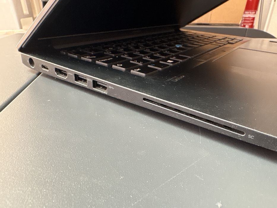 Portátil Dell 7480 i7 8gb