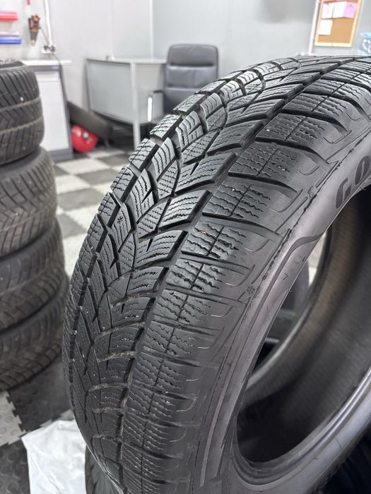 225/60 R17 GoodYear UltraGrip Perfomance+ зима