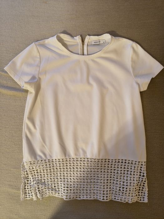 T-shirt Reserved ze złotym zamkiem