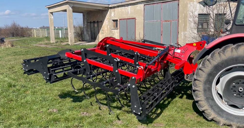 Agregat Uprawowo Przedsiewny WOJ-TECH AUP 3,2 3,6 4,2 5 5,6 / pazurek