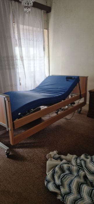 Cama articulada elétrica