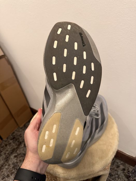 Adidas Adizero EVO SL Cinza 45 – Como Novas