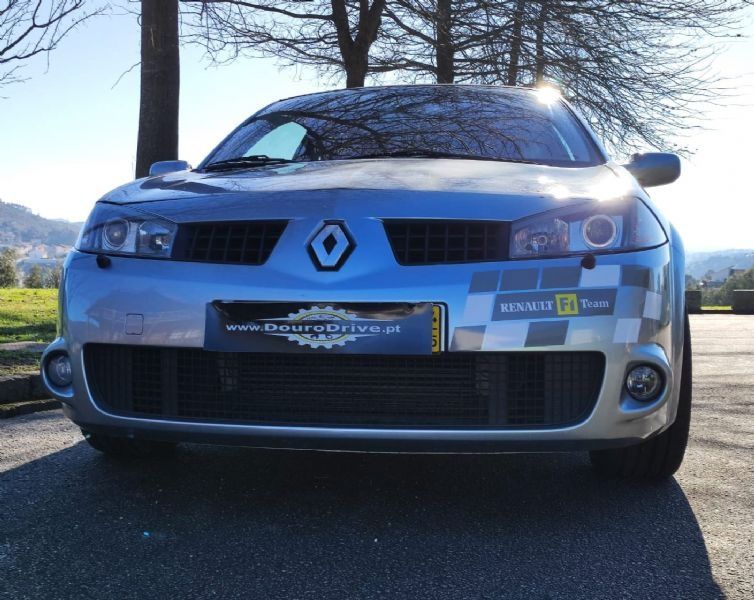 Renault Megane RS 2.0i Turbo NACIONAL