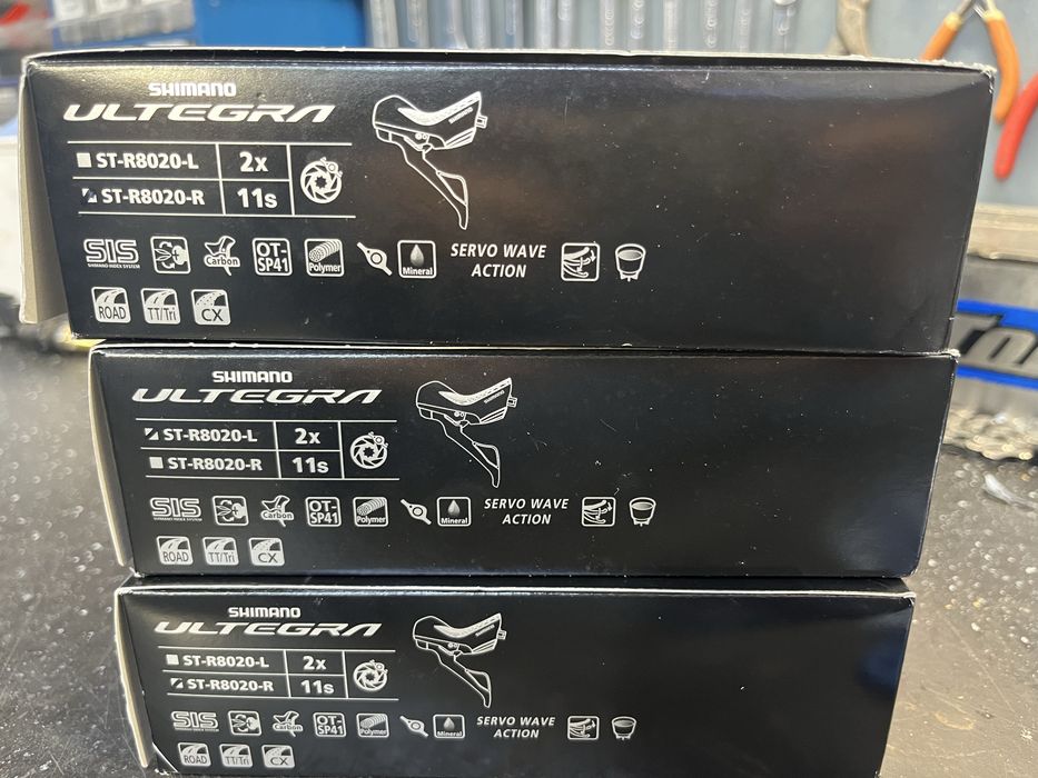 Manete Shimano Ultegra 8020 11v (disco)