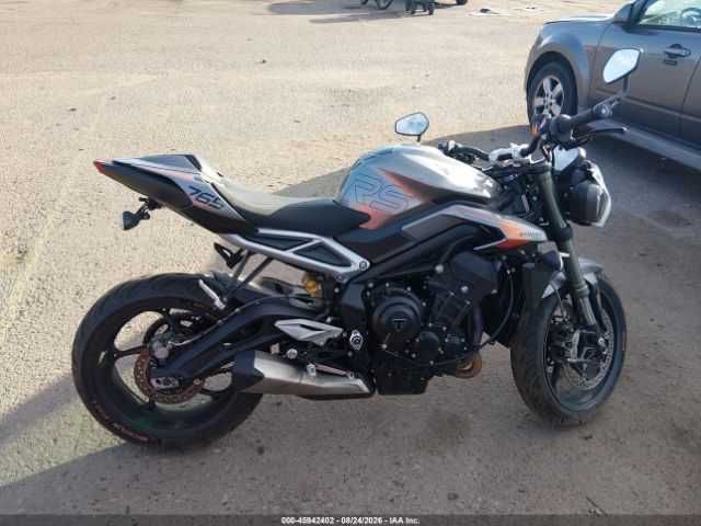 Triumph Street Triple 765 RS 2024