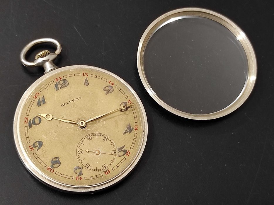 Relógio Helvetia de bolso de homem do inicio do século 20, original em muito bom estado.