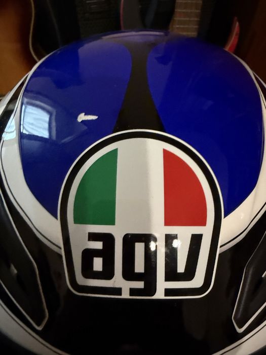 Capacete AGV   K.4 como novo 

(( posso mostrar em mãos  na zona de Vizela ))