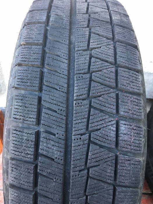 Зимові шини Bridgestone Blizzak REVO GZ 195/65 R15 з дисками