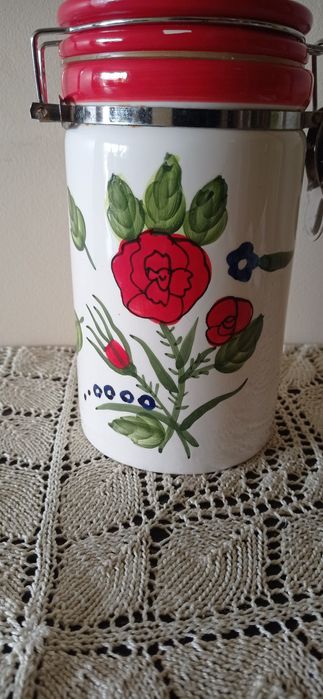 Ceramiczny ręcznie malowany pojemnik kuchenny