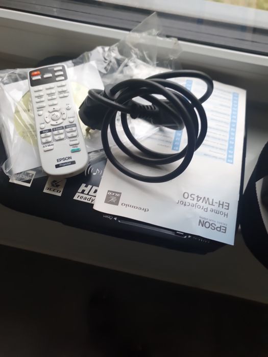 Epson EH-TW490 Projektor HD HDMI + Pilot + Torba + Instrukcja | Kompletny zestaw