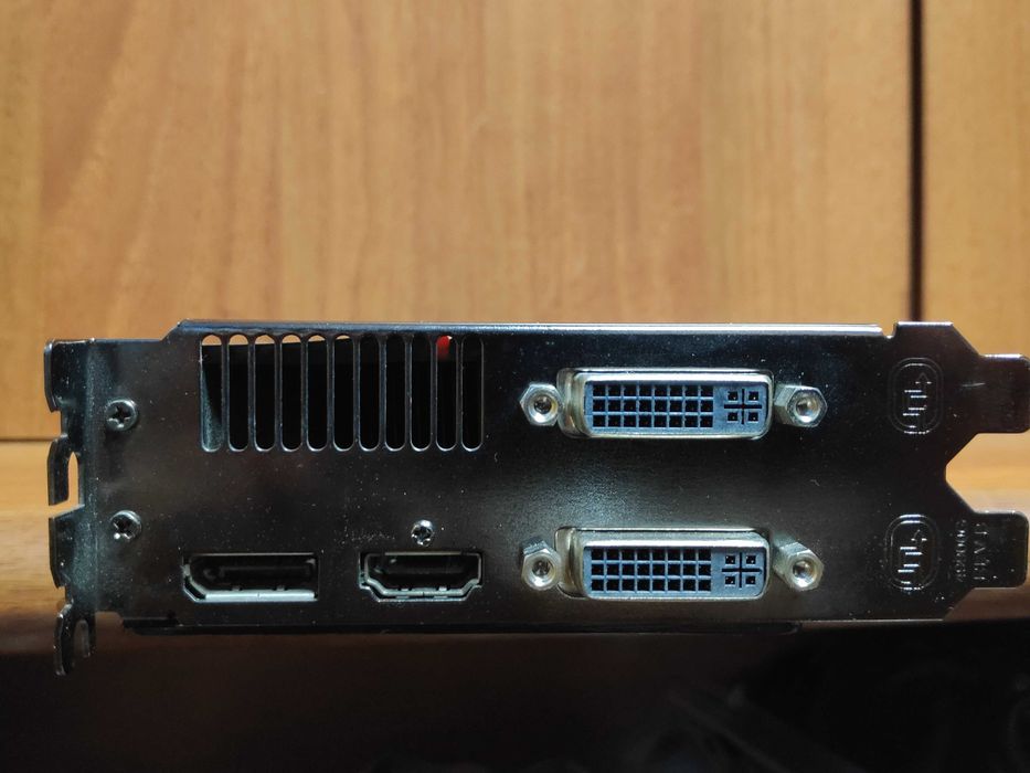 Відеокарта ATI Radeon HD 5870 1GB