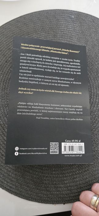 Pisklęta Nat Cassidy horror