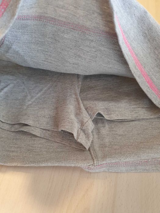 Saia-calção + t-shirt menina - 8 anos