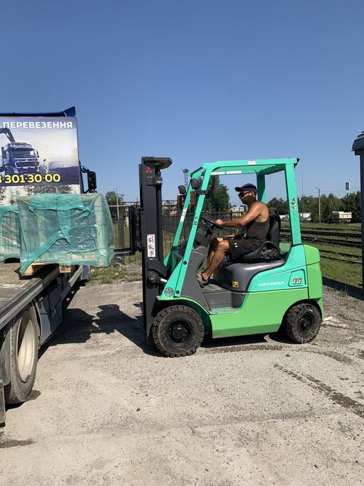 Погрузчик. Bobcat.Оренда.Аренда.Вилковий Навантажувач.достав технікив