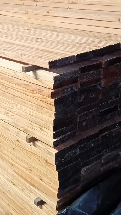deska tarasowa 28x124mm | jednostronnie ryflowana | modrzew syberyjski |