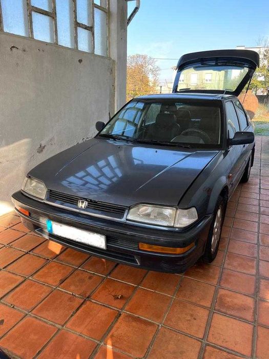 Venda de  peças honda Concerto e jantes Rover originais